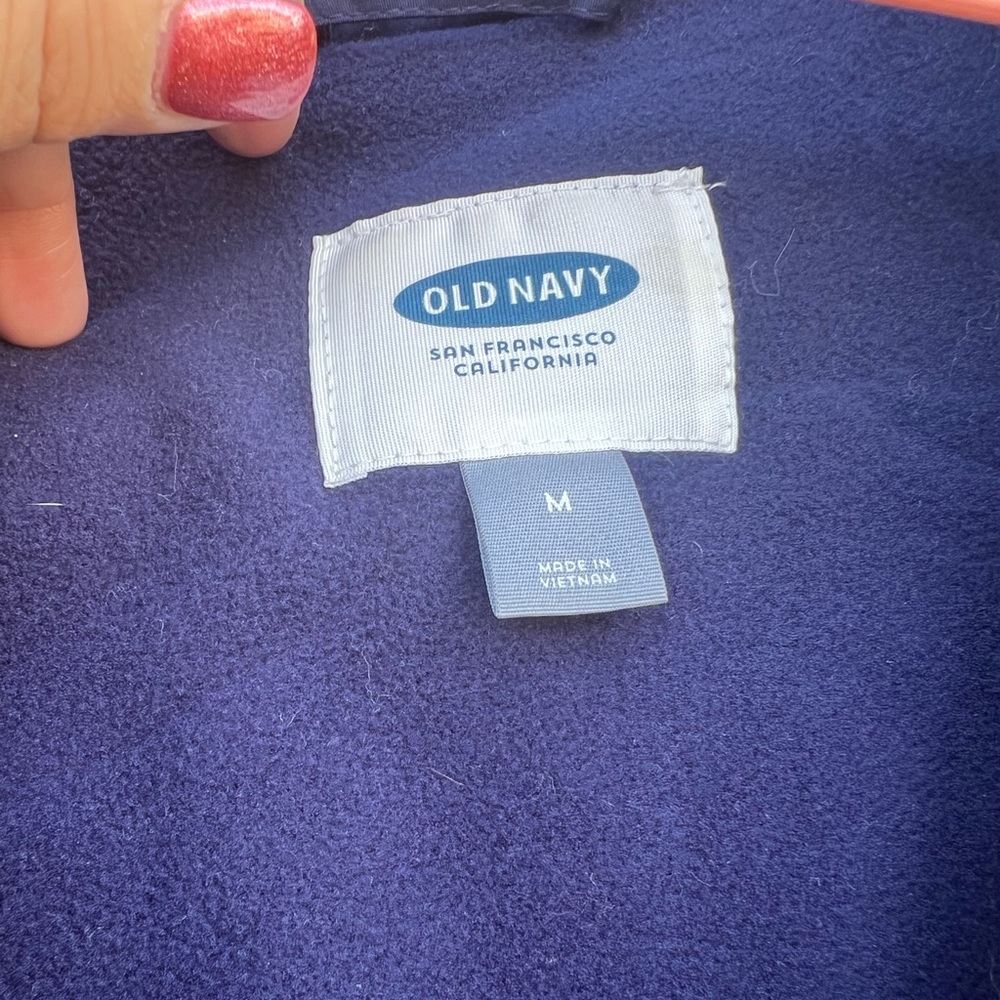 Puffer Vest - Picture 2 of 11
